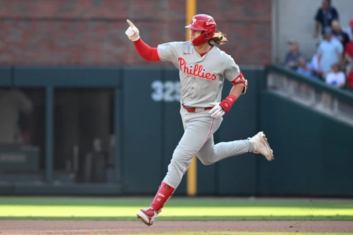 Medias Blancas eliminan a Astros y Filis fuerzan el tercer juego ante Bravos Medias Blancas eliminan a Astros y Filis fuerzan el tercer juego ante Bravos