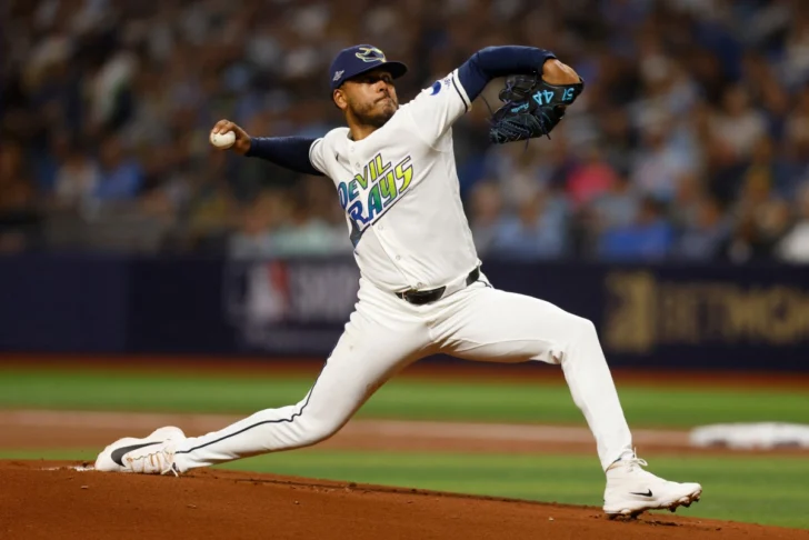 Los Cerveceros acechan y los Rays buscan hoy lunes lo ‘casi imposible’ en la Serie Mundial Los Cerveceros acechan y los Rays buscan hoy lunes lo ‘casi imposible’ en la Serie Mundial