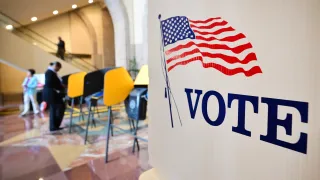 Demócratas aventajan a los Republicanos en el estado de NY Demócratas aventajan a los Republicanos en el estado de NY